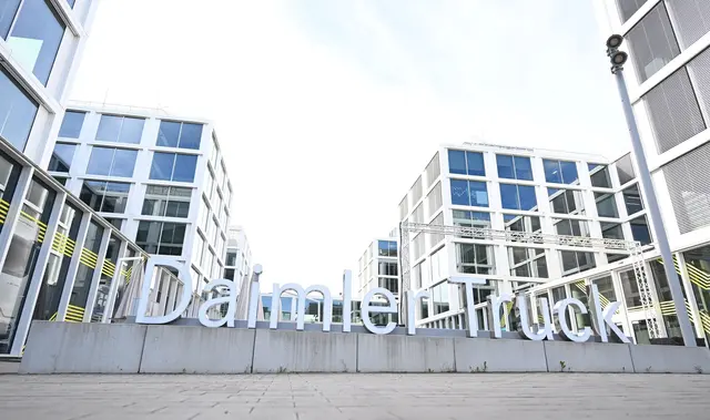Daimler Truck reduziert Anteile an Archion. (Archivbild) | Foto: Bernd Weißbrod/dpa