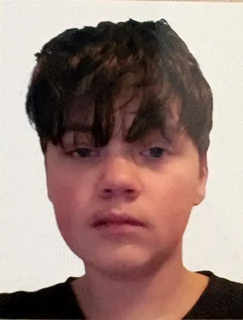 Die Polizei sucht den vermissten 15-jährigen Joshua aus Saarbrücken-Malstatt. Seit Freitag, 14. August, fehlt von dem Jugendlichen jede Spur. | Foto: Polizeiinspektion Saarbrücken-Burbach