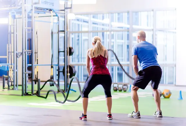 Sport kann bei Epilepsie die Fitness, die Koordination und das psychische Wohlbefinden verbessern. | Foto: Monique Wüstenhagen/dpa-mag