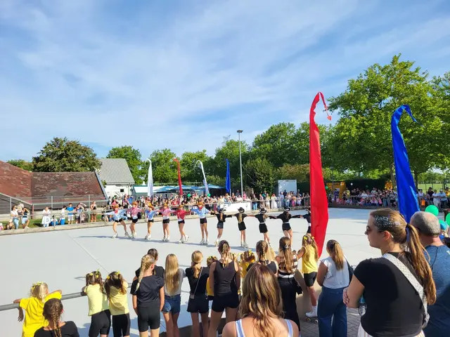 Beim Familiensporttag im Familiensportpark West gibt es Mitmachangebote, Bühnenshows und erstmals einen Sport- und Familienflohmarkt. | Foto: Stadt Viernheim