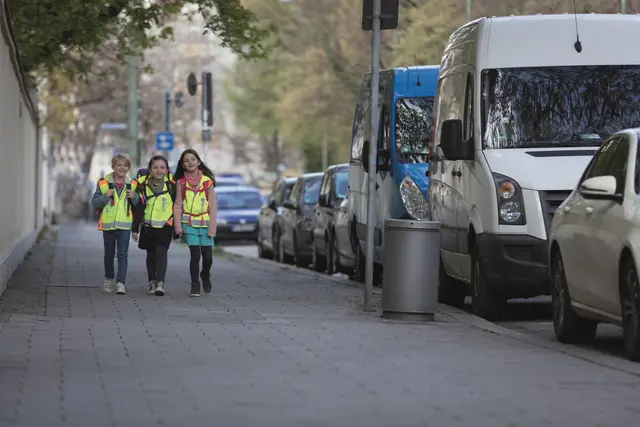 Der ADAC Nordbaden empfiehlt, den Schulweg vor dem ersten Schultag mehrmals gemeinsam zu üben. | Foto: ADAC Stiftung