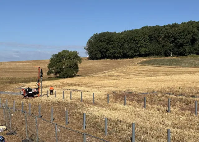 Westlich von Steinbach am Glan baut Pfalzwerke einen Solarpark mit mehr als 18.000 Modulen. | Foto: Pfalzwerke