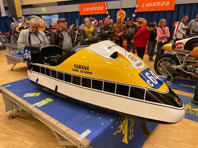 Auch ein Seitenwagen-Gespann wurde in St. Wendel ausgestellt | Foto: Jürgen Bäsel