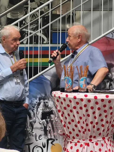 Willi Altig im Gespräch mit Moderator Kuhn | Foto: Rudi Birkmeyer