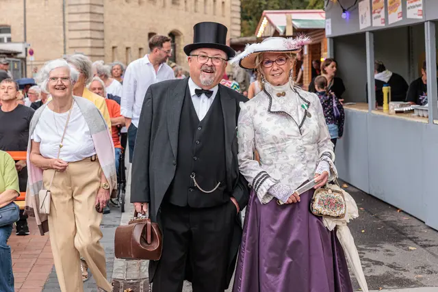 Auftakt zum großen Jubiläumswochenende: In Germersheim ist am Freitagabend das Fest anlässlich von 750 Jahren Stadtrecht offiziell eröffnet worden. | Foto: Paul Needham