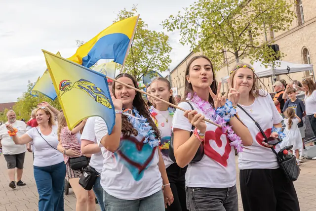 Mit viel Liebe zum Detail waren die Gruppen des historischen Umzugs unterwegs. Gemeinsam machten sie das Jubiläum „750 Jahre Stadtrechte Germersheim“ zu einem eindrucksvollen Fest für die ganze Stadt. | Foto: Paul Needham