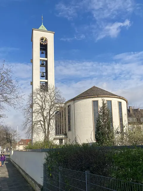 Bei gutem Wetter kann der Turm der Erlöserkirche bestiegen werden.  | Foto: Prot. Dekanat LU/Wagner
