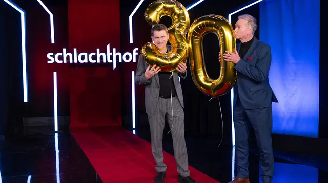 schlachthof: Michael Altinger und Christian Springer feiern 30 Jahre Kabarett-Format im BR Fernsehen. | Foto: BR Bayerischer Rundfunk, Foto: Markus Konvalin