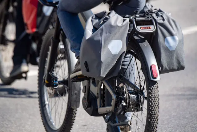 Der Besitz von E-Bikes steigt im Saarland. (Symbolbild) | Foto: Stefan Sauer/dpa