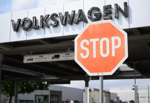 Die einstige Vorzeigefabrik von Volkswagen in Zwickau ist zum Wackelkandidat geworden. (Archivbild) | Foto: Hendrik Schmidt/dpa