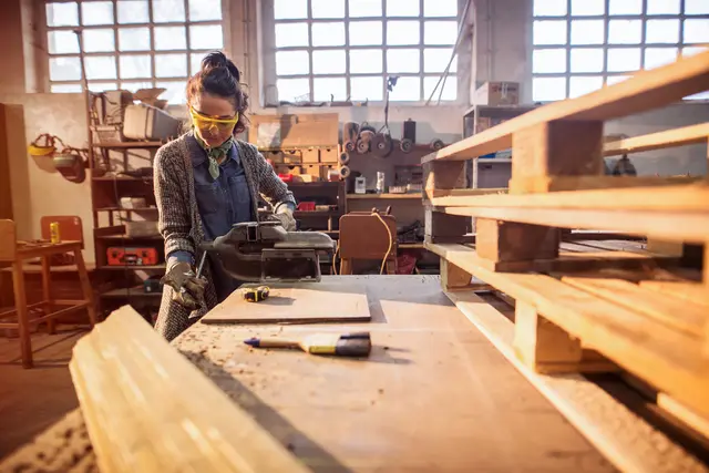 In der Praktikumswoche wechseln Jugendliche täglich den Betrieb und lernen mehrere Handwerksberufe kennen. | Foto: dusanpetkovic1/stock.adobe.com