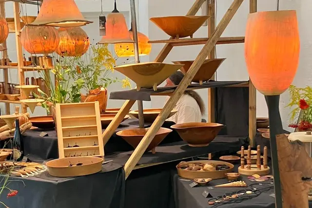 Handwerk mit Tradition und modernen Ideen: Beim Design &amp; Kunst Markt im Herrenhof Mußbach zeigen Künstler und Kunsthandwerker ihre Arbeiten. | Foto: Art-e-Promusis e.V.