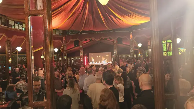 Eine besondere Kulisse für das w.i.n.e.FESTival: der historische Spiegelpalast „Bon Vivant“. | Foto: Eva Bender