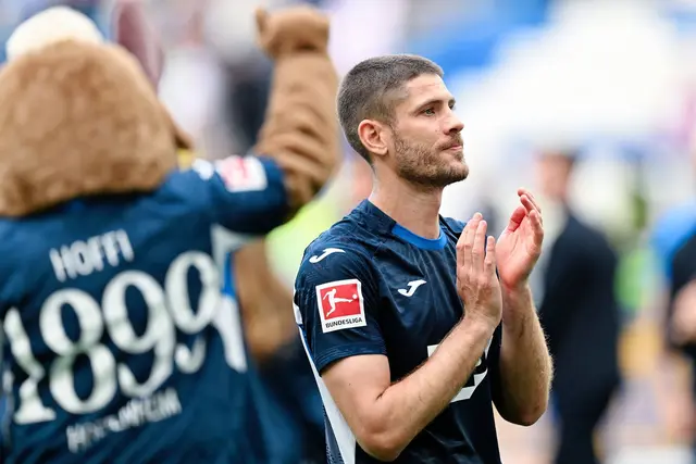 Andrej Kramaric applaudiert den Fans (Archivbild) | Foto: Uwe Anspach/dpa