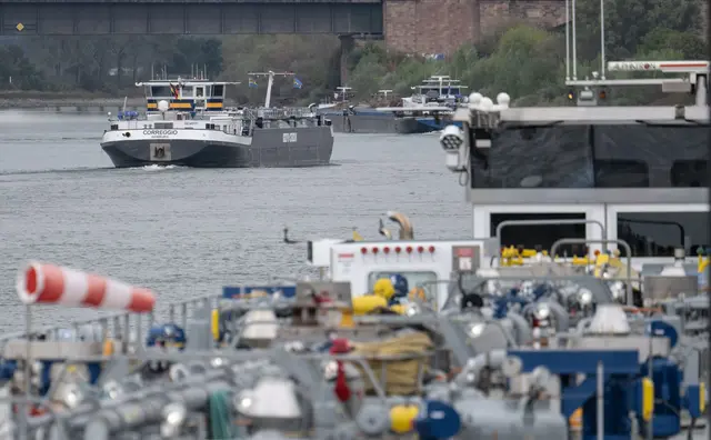 Vier Bundesländer haben ein gemeinsames Papier zum Erhalt der Wasserstraßen unterzeichnet. | Foto: Boris Roessler/dpa