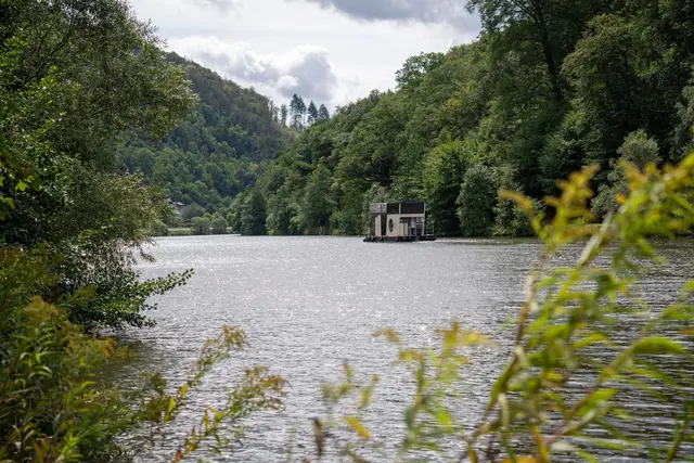 Sonne, Regen und Gewitter: Das Wochenende in Rheinland-Pfalz und Saarland bringt abwechslungsreiches Wetter. | Foto: Harald Tittel/dpa