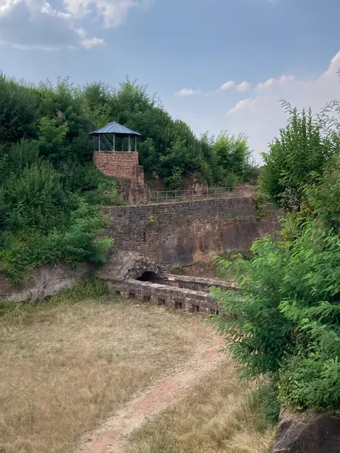 Eingang zur Schlossberghöhle | Foto: Ich