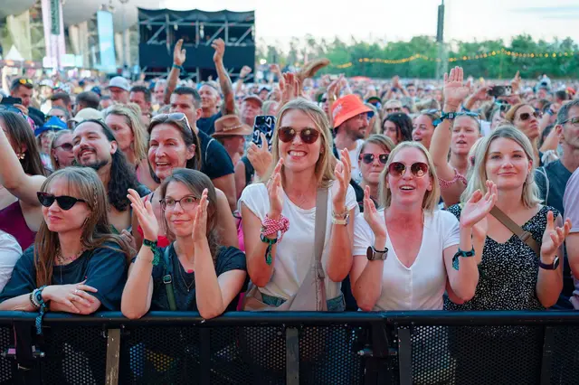 Insgesamt wurden 250.000 Menschen beim Festival erwartet. | Foto: Uwe Anspach/dpa
