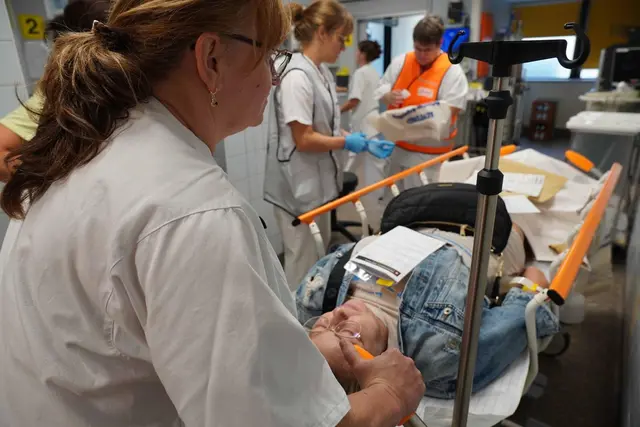 Bei einer Katastrophenschutzübung trainierte das Westpfalz-Klinikum den Umgang mit einem Massenanfall von Verletzten. Das Foto zeigt die Triage einer Patientin in der Zentralen Notaufnahme | Foto: Westpfalz-Klinikum
