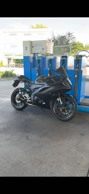 In Speyer wurde ein schwarzes Yamaha-Leichtkraftrad aus einer Tiefgarage in der Windhorststraße gestohlen. Die Polizei sucht Zeugen nach dem Motorrad-Diebstahl. | Foto: Polizeidirektion Ludwigshafen