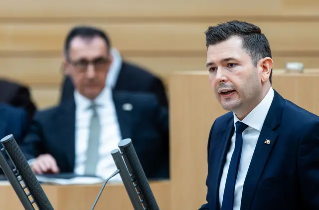 Die CDU müsse sich der AfD auf politischer Ebene entgegenstellen, sagte Vogt. (Archivbild) | Foto: Christoph Schmidt/dpa