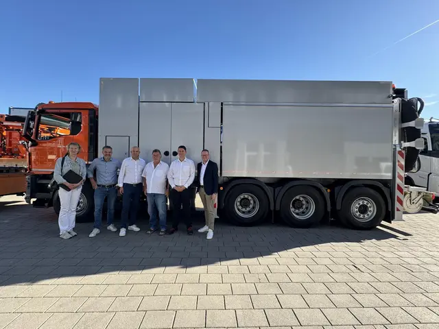 Besuch bei MTS in Germersheim: Landrat Martin Brandl informierte sich vor Ort. | Foto: Laura Vetrano, MTS Mobile Tiefbausaugsysteme GmbH