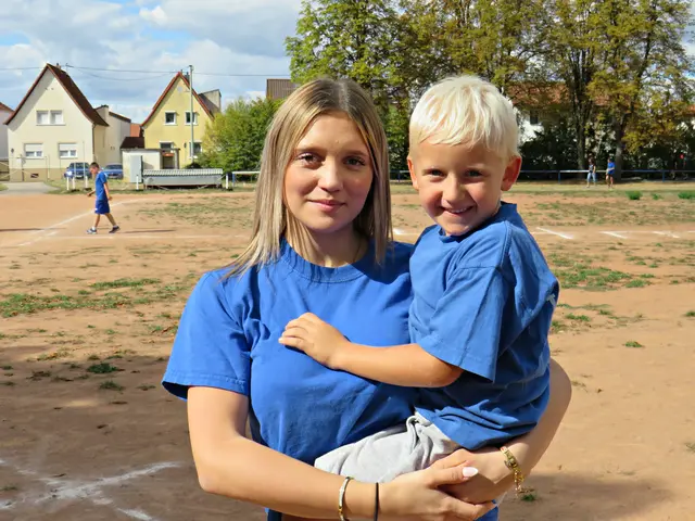 Emma Schubert mit Cousin Marko Wagner | Foto: Brigitte Melder