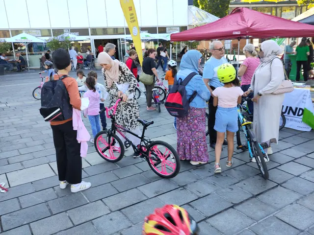 Das Angebot richtet sich ganz besonders an Kinder, die bisher noch nie auf einem Fahrrad gesessen haben oder sich noch nicht trauen, alleine loszufahren | Foto: BUND/gratis
