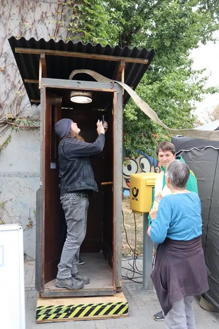 Der Fahrstuhl wurde im Würfelbunker ausgebaut. Zweck war, Bahnangestellte und ihre Familien bei Angriff der Infrastruktur schnell in den Bunker zu bringen.  | Foto: JG