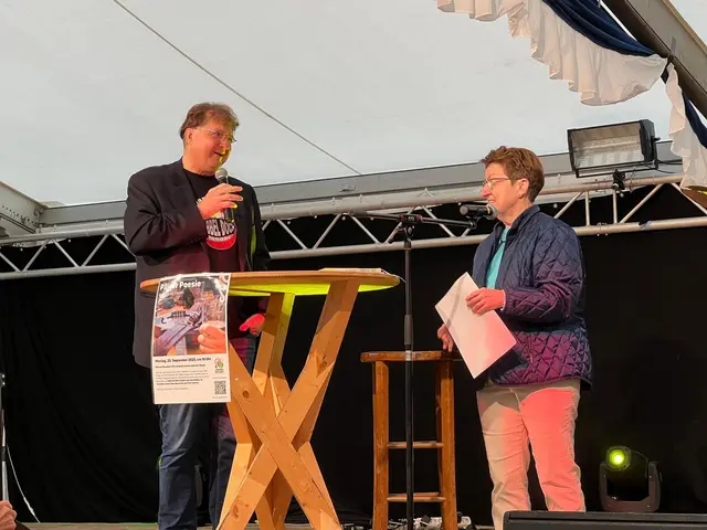 Michael Landgraf moderiert wieder die Pfälzer Poesie in Bad Dürkheim | Foto: Yvonne Petrina, Kulturamt Bad Dürkheim