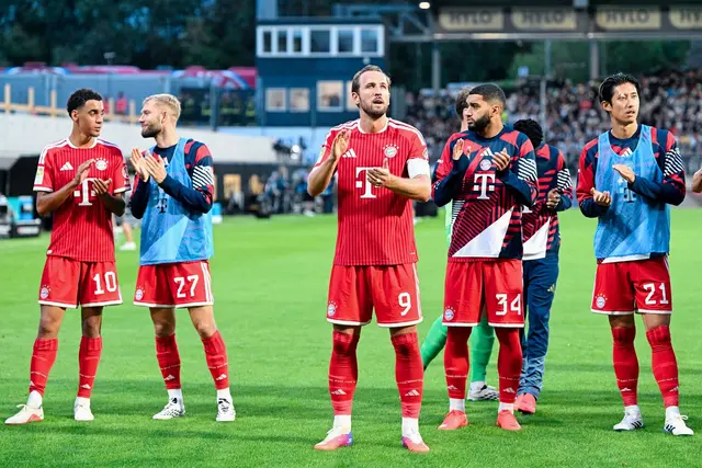 Der FC Bayern bejubelte in Elversberg einen mühevollen Arbeitssieg | Foto: Uwe Anspach/dpa