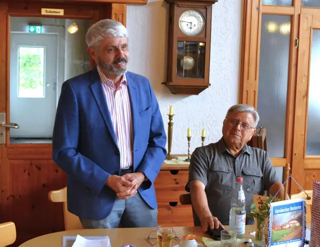 Dr. Bernhard Matheis sprach beim Seniorentreff in Gersbach über Eigenverantwortung, Bürokratie und Demokratie. | Foto: Foto: Frank Schäfer