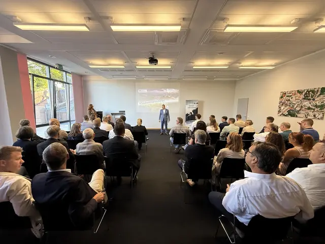 In Pirmasens hat die VR-Bank Südwestpfalz rund 60 Steuerberater und Wirtschaftsprüfer zu einem Business Breakfast empfangen. | Foto: VR-Bank Südwestpfalz eG