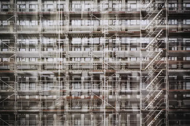 Im Maudacher Schloss zeigt der Fotoclub Pentaprisma im Oktober rund 70 Arbeiten zwischen Minimalismus und Maximalismus. | Foto: Fotografische Interessens-Gesellschaft Pentaprisma e. V.