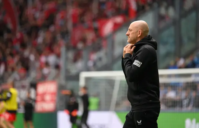 Will mit einem Erfolgserlebnis in die Länderspielpause: FCK-Trainer Torsten Lieberknecht (Archivbild) | Foto: Hendrik Schmidt/dpa