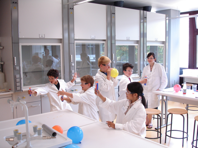 Im Kinderlabor an der Pädagogischen Hochschule Karlsruhe.  | Foto: PHKA