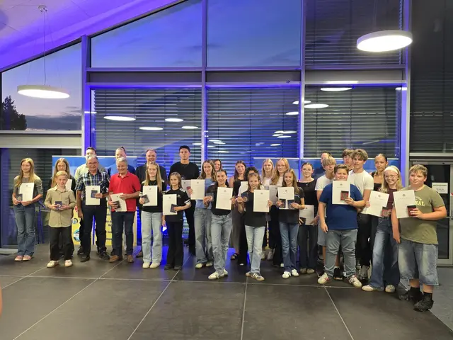 Die Gemeinde Haßloch hat erfolgreiche Athletinnen und Athleten sowie engagierte Persönlichkeiten des Vereinssports ausgezeichnet. | Foto: Gemeinde Haßloch