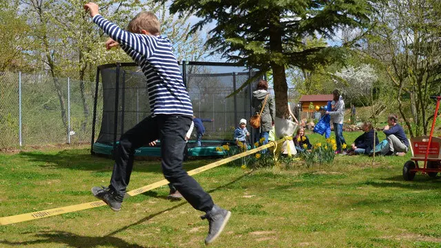 Die Kinder- und Jugendfarm am Fuße des Ebenbergs bietet Raum für Spiel, Natur und Begegnung. | Foto: Kinder-und Jugendfarm Landau