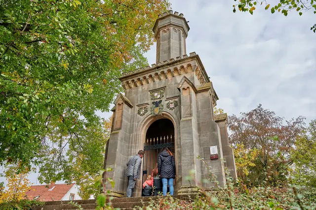 Am 4. Oktober lädt die Verbandsgemeinde Göllheim zu einer geführten Wanderung auf dem Adolf-von-Nassau-Weg ein | Foto: Donnersberg-Touristik-Verband e.V./Florian Trykowski/gratis