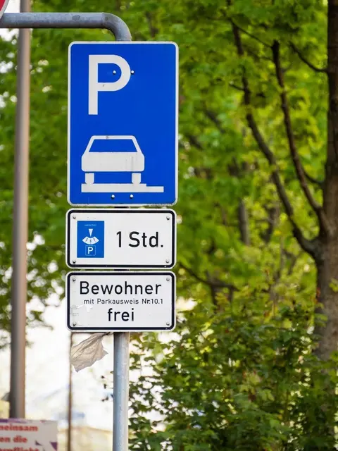 In der Neckarstadt-West stellt die Stadt das Parken ab Januar neu auf. Wer regelmäßig im Viertel parkt, muss sich auf neue Regeln einstellen. | Foto: Stadt Mannheim
