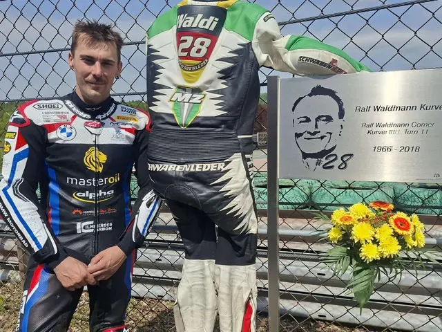 Markus Reiterberger bedankte sich bei seinem Mentor Ralf Waldmann | Foto: Marcel Uhlmann