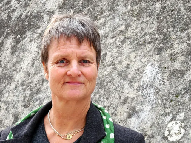 Eva Christina Zeller liest am Donnerstag, 15. Oktober, in der Villa Wieser aus ihrem Roman „Alte Lieben“. | Foto: Eva Bozenhardt
