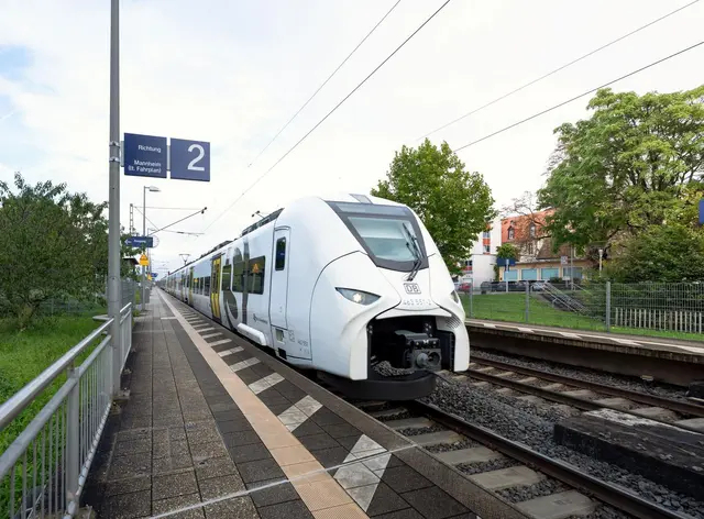 Schienen führen durch Städte und Landschaften. Symbolbild | Foto: VRN GmbH