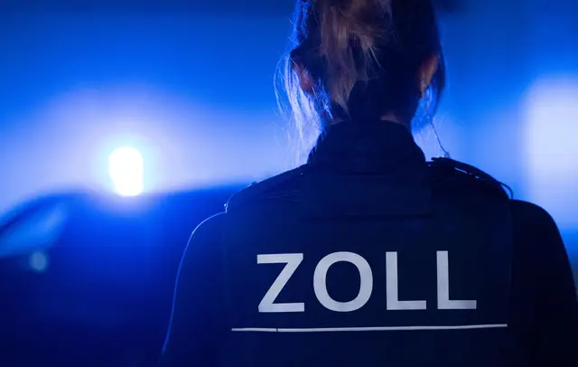 Die Einsatzkräfte entdeckten eine Plantage mit Cannabispflanzen. (Symbolbild) | Foto: Leonie Asendorpf/dpa