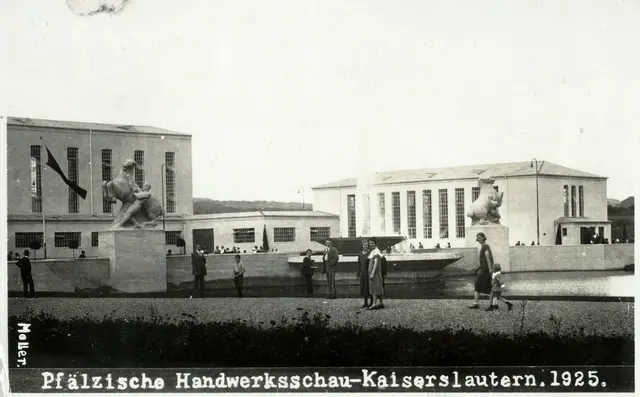 Die Pfälzische Handwerksschau fand einst auf dem von Hermann Hussong geplanten Ausstellungsgelände in Kaiserslautern statt | Foto: Stadtarchiv KL/gratis