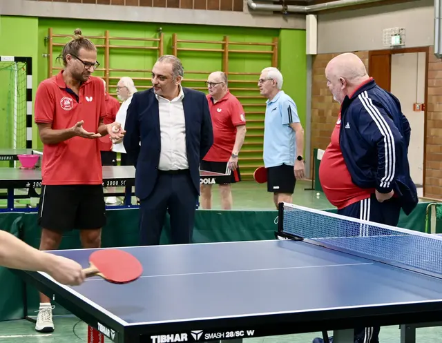 Letzte Tipps vom Vereinsvorsitzenden Weber und vom Trainer Niebes. | Foto: Hebrank