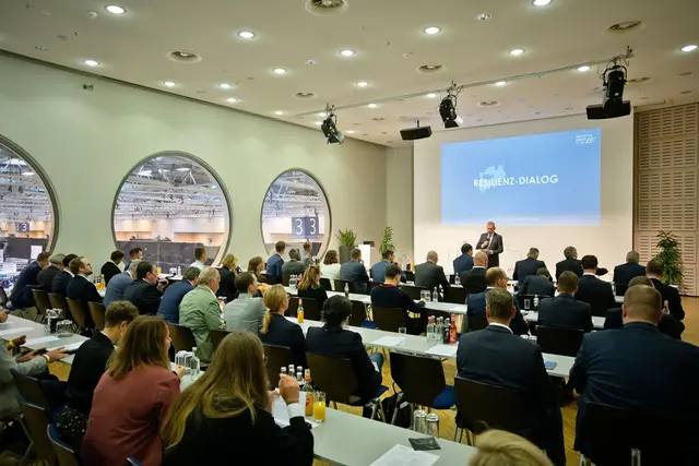 Resilienz-Dialog des Initiativkreises Ruhr parallel zur EUDEX. | Foto: Initiativkreis Ruhr GmbH, Foto: Donna und der Blitz
