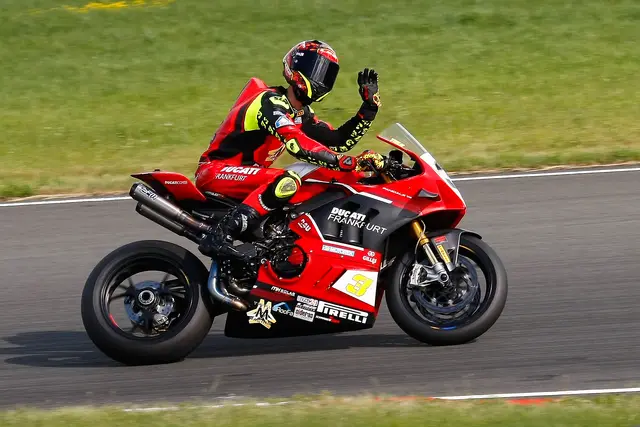 Lukas Tulovic | Foto: Hermann Rüger
