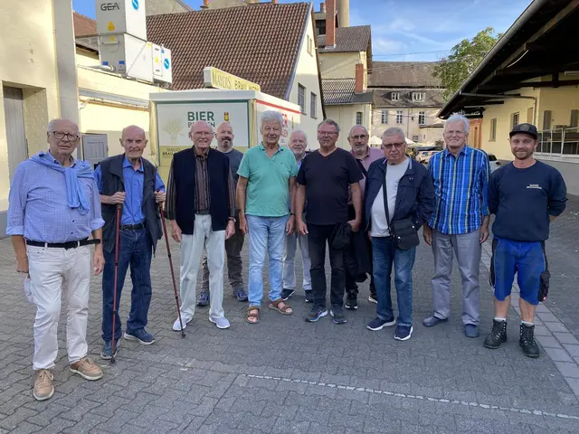 Die Seniorengruppe besuchte eine Brauerei und ein Weingut. | Foto: Volker Schläfer
