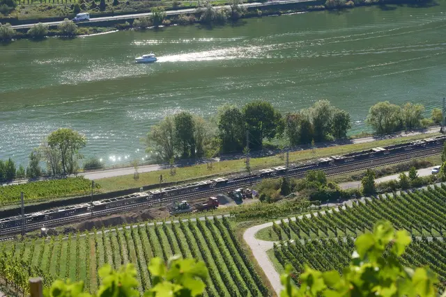 Die kommenden Tage in Rheinland-Pfalz und dem Saarland bleiben weiter warm. | Foto: Thomas Frey/dpa